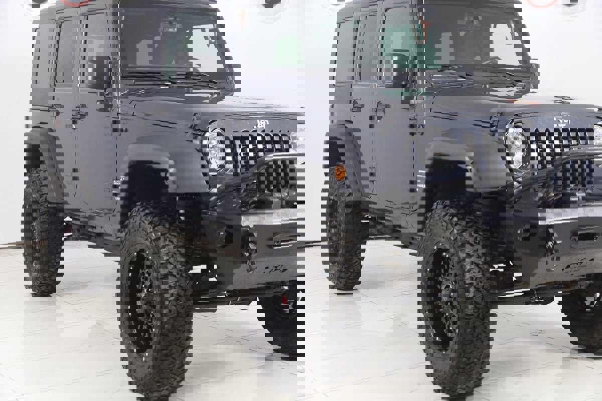 Used 2017 Jeep Wrangler Unlimited Sport w/ Quick Order Package 24S image 32