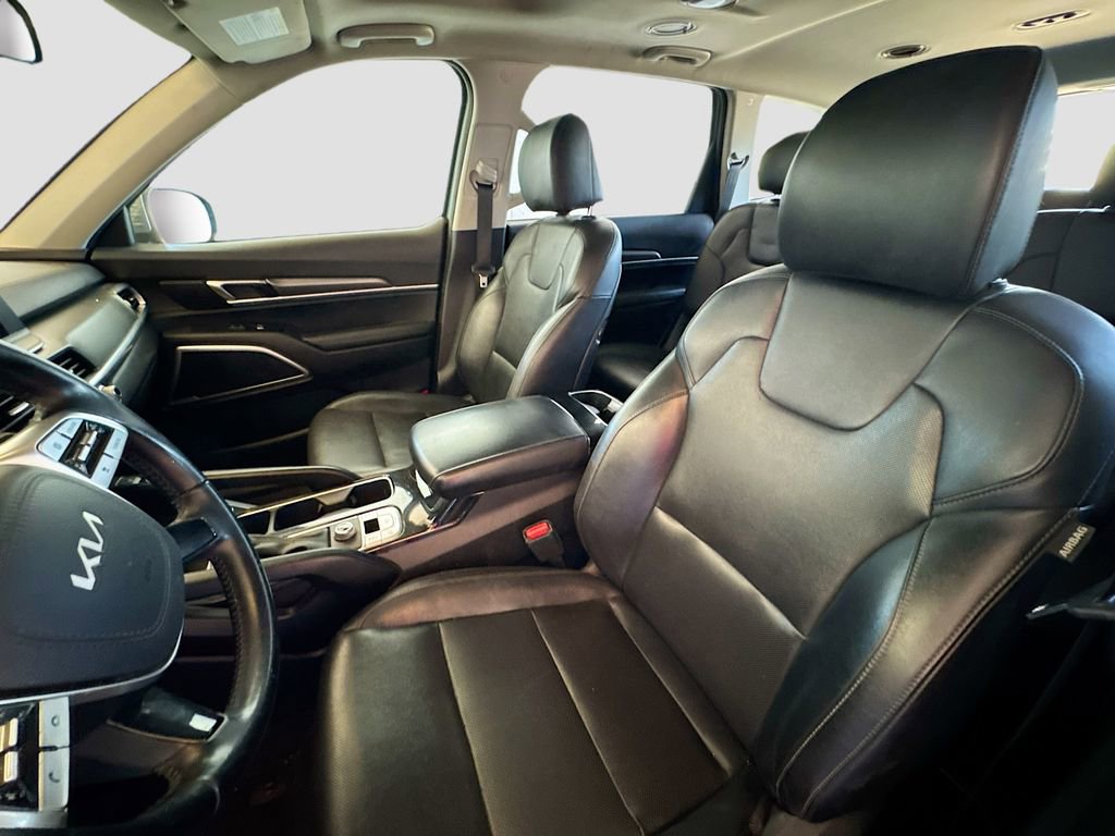 Used 2022 Kia Telluride S FWD image 21
