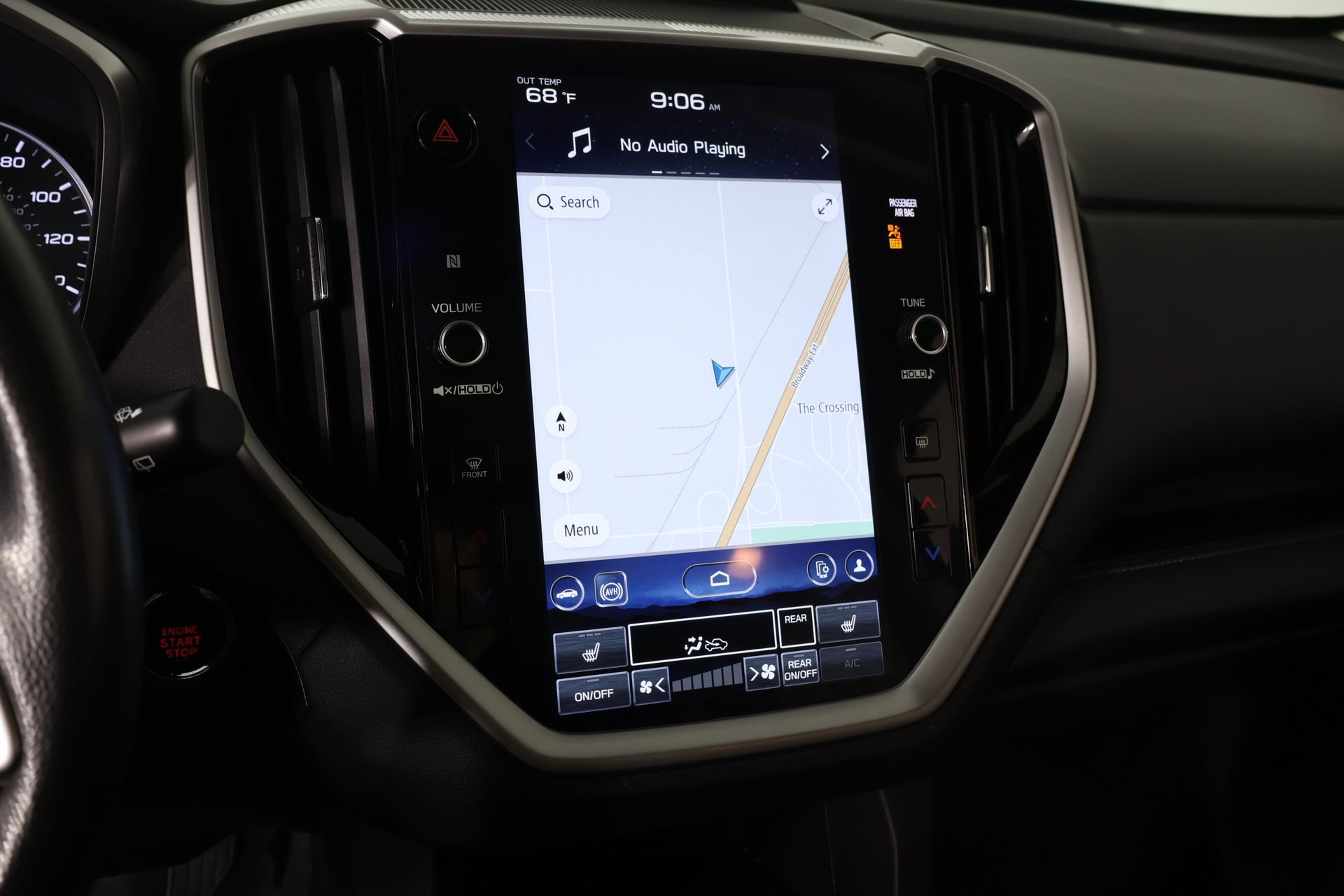 Used 2024 Subaru Ascent Limited w/ Technology Package AWD/4WD image 7