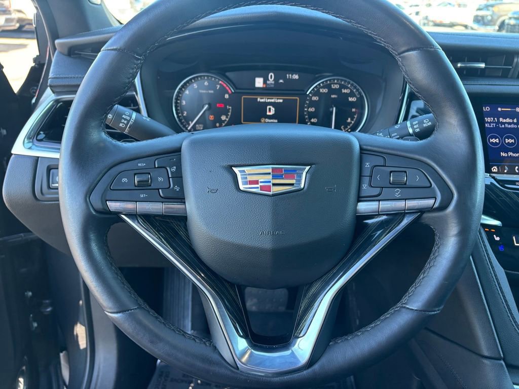 Used 2023 Cadillac XT6 Premium Luxury AWD/4WD image 17
