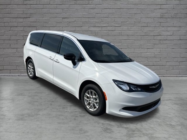 New 2027 Chrysler Pacifica LX FWD image 9
