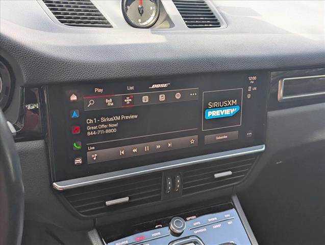 Used 2023 Porsche Cayenne image 6