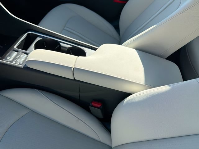 New 2026 Hyundai Sonata SEL FWD image 24