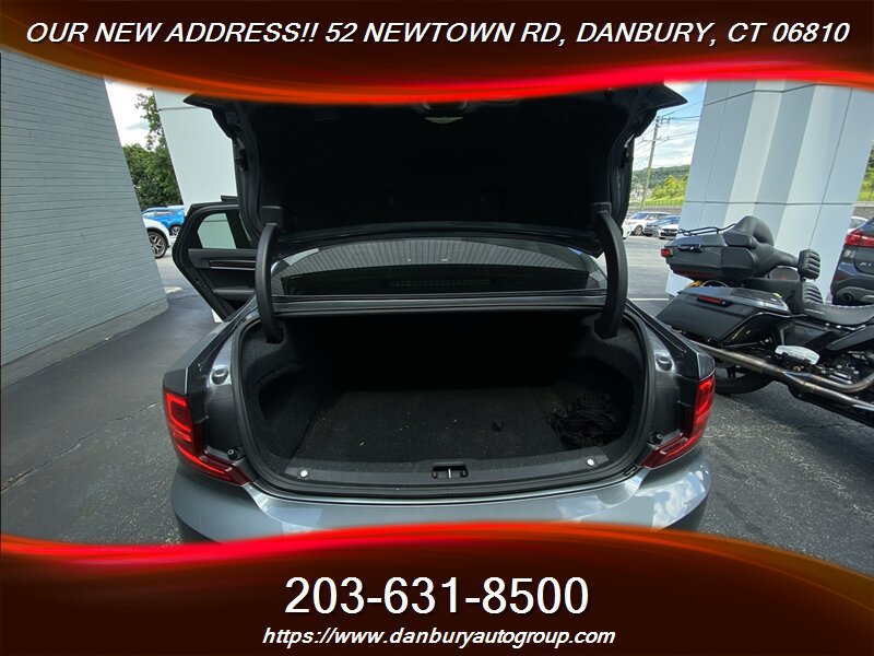 Used 2017 Volvo S90 T6 Momentum w/ Vision Package AWD/4WD image 16