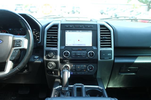 Used 2018 Ford F150 Platinum w/ Equipment Group 701A Luxury AWD/4WD image 18