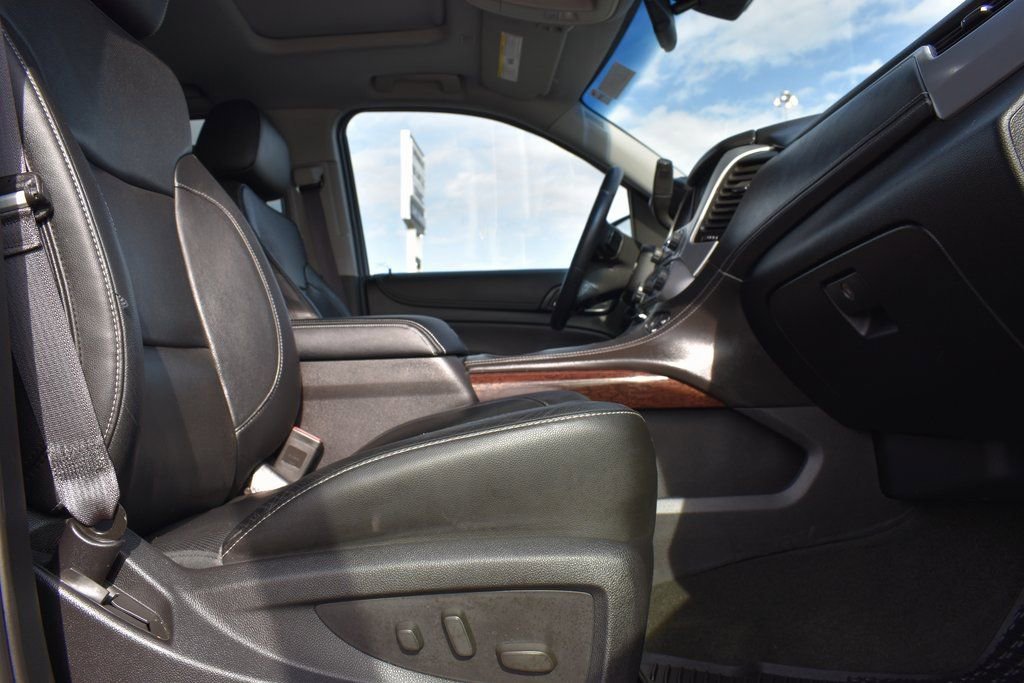 Used 2015 GMC Yukon SLT w/ HD Trailering Package image 11