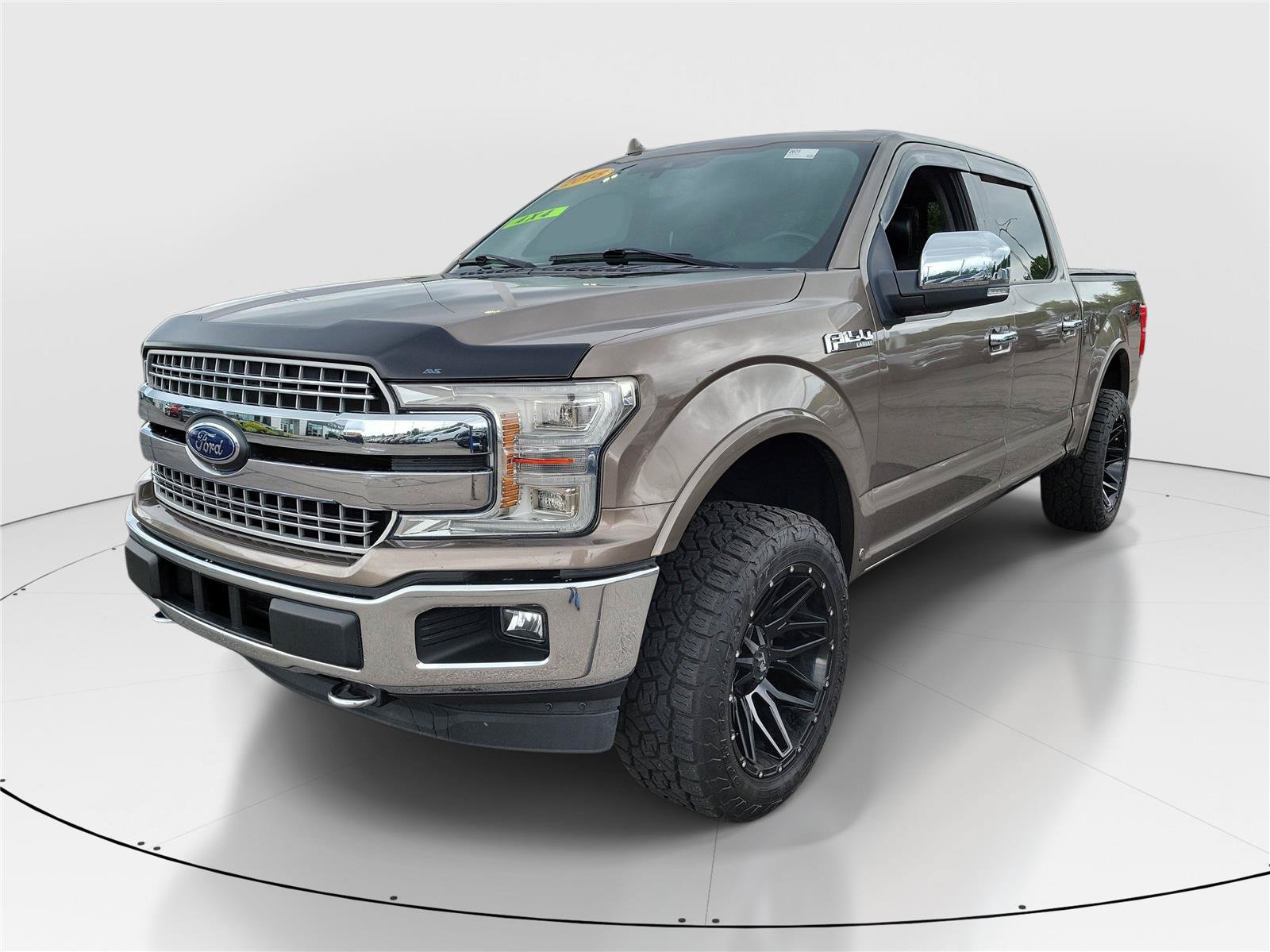 Used 2018 Ford F150 Lariat w/ Equipment Group 502A Luxury AWD/4WD image 2