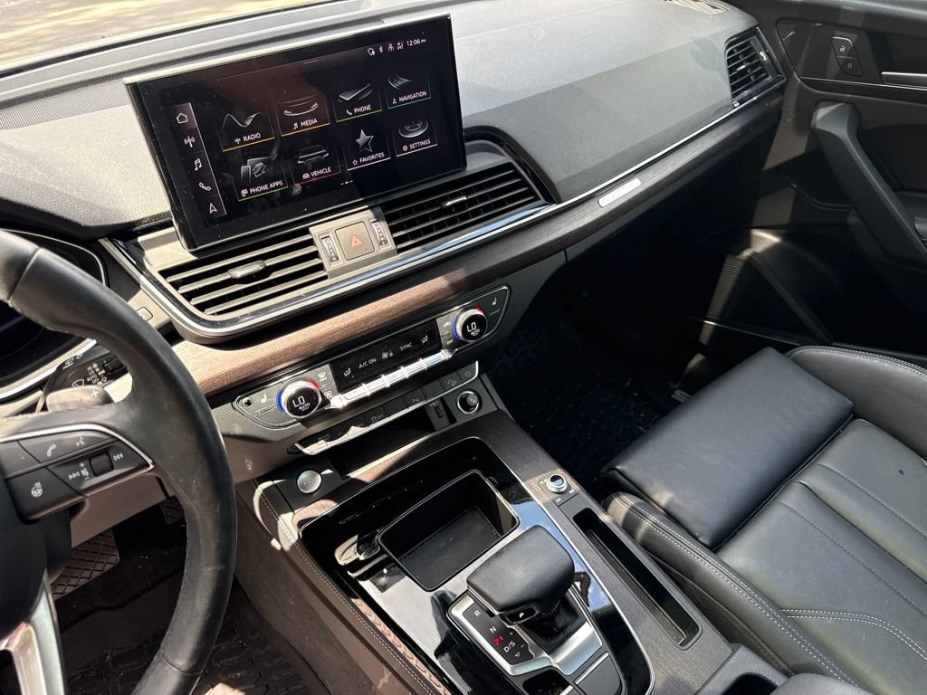 Used 2024 Audi Q5 2.0T Premium Plus AWD/4WD image 18