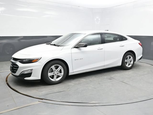 Used 2019 Chevrolet Malibu LS FWD image 3