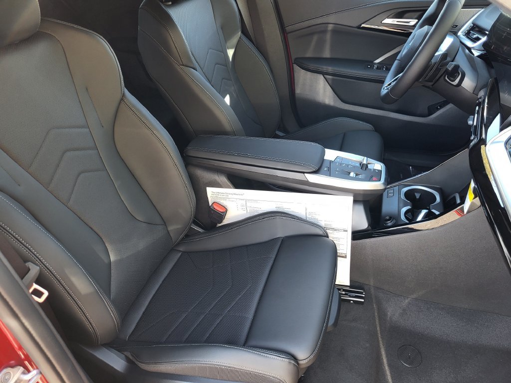 New 2027 BMW X2 xDrive28i AWD/4WD image 15