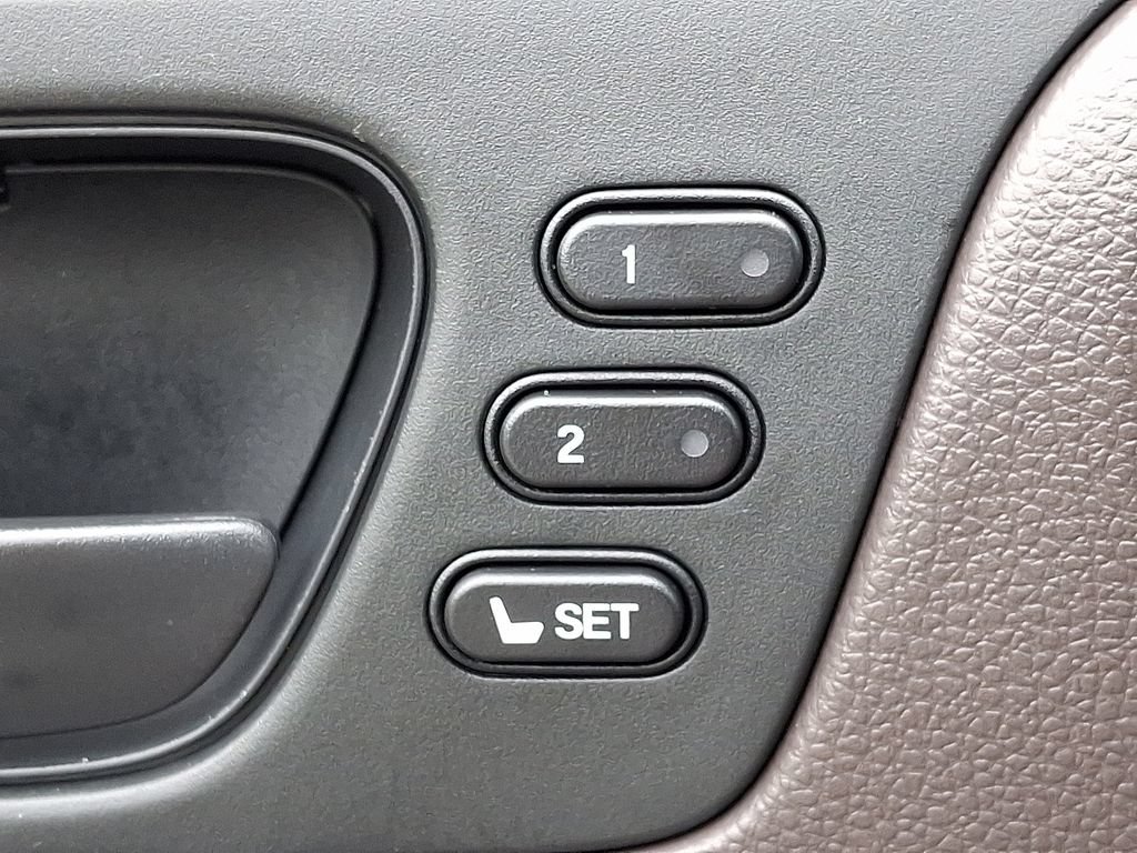Used 2023 Honda Odyssey EX-L image 28