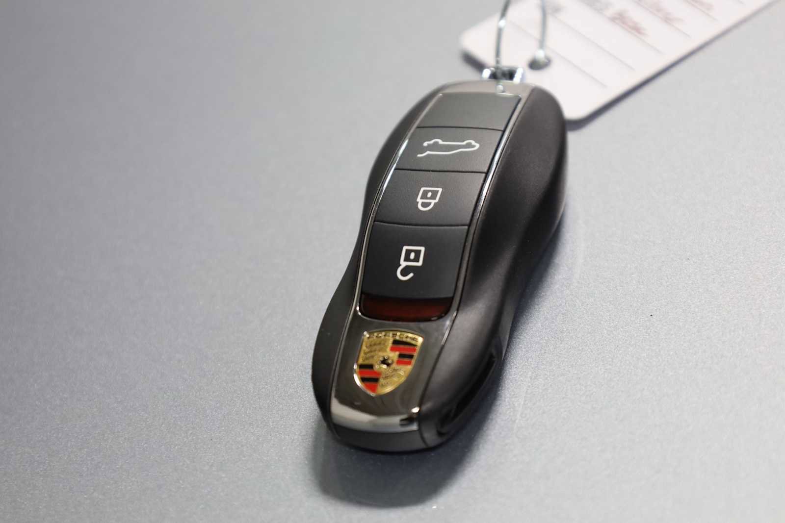 New 2026 Porsche Macan image 51