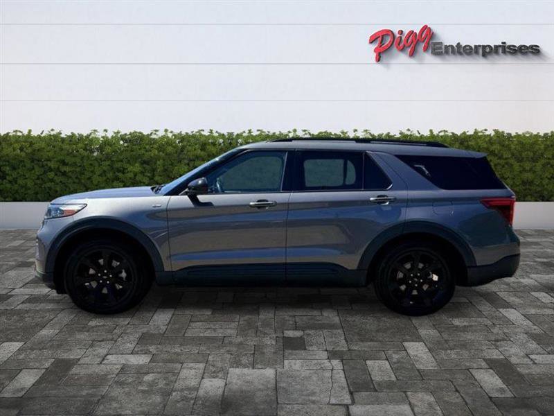 Used 2023 Ford Explorer ST-Line w/ Class IV Trailer Tow Package RWD image 3