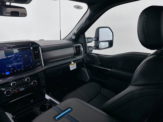 New 2026 Ford F450 Platinum image 24