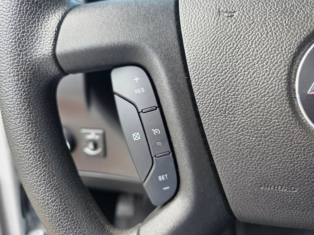 Used 2025 Chevrolet Express 2500 w/ Driver Convenience Package RWD image 22