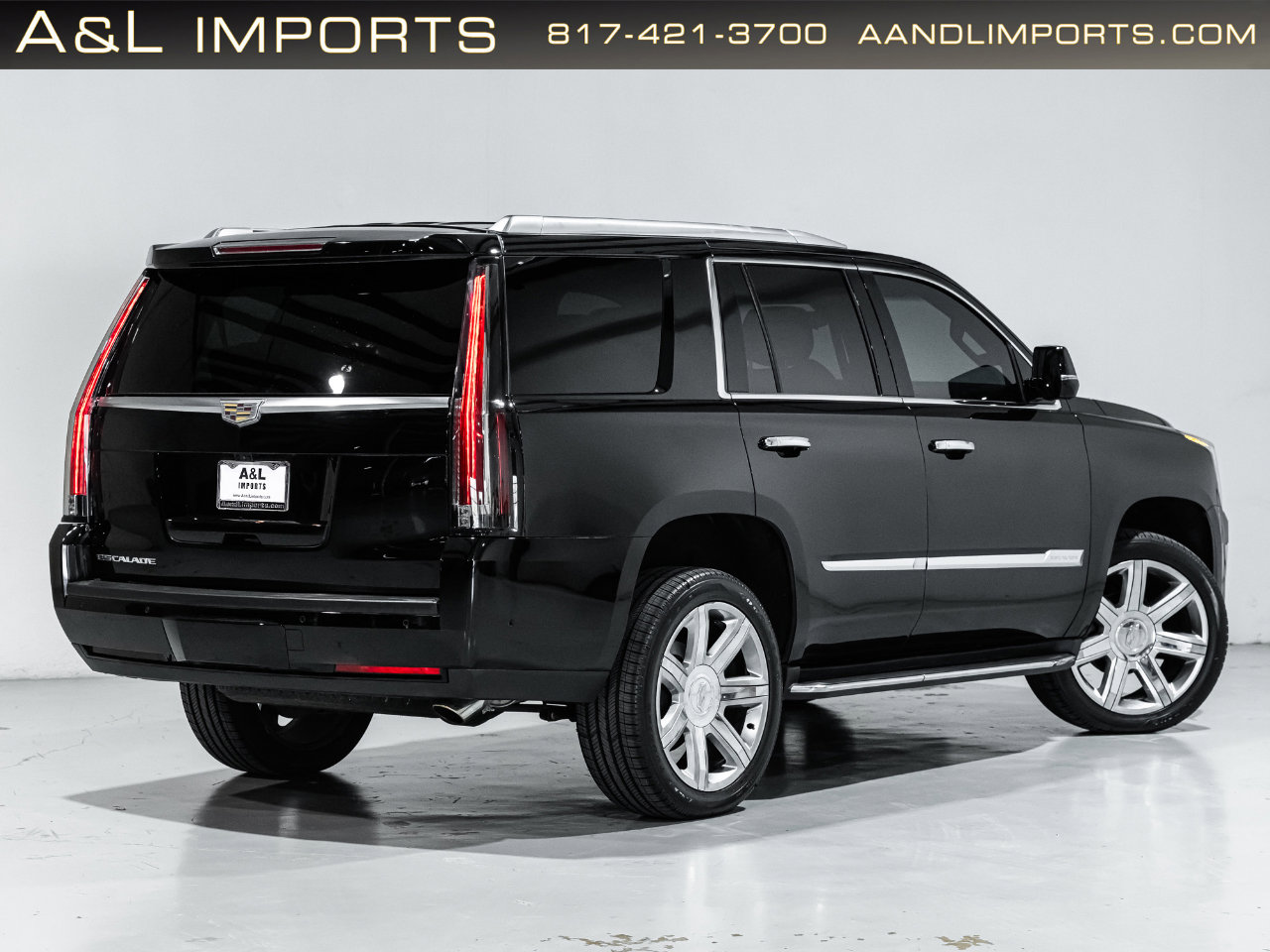 Used 2019 Cadillac Escalade Luxury AWD/4WD image 29