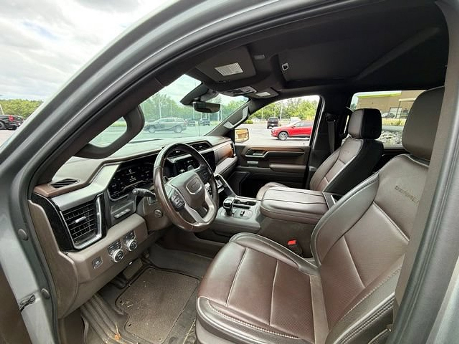 Used 2023 GMC Sierra 1500 Denali AWD/4WD image 11