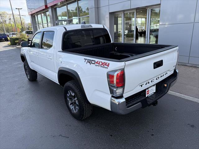 Certified 2023 Toyota Tacoma TRD Off-Road AWD/4WD image 5