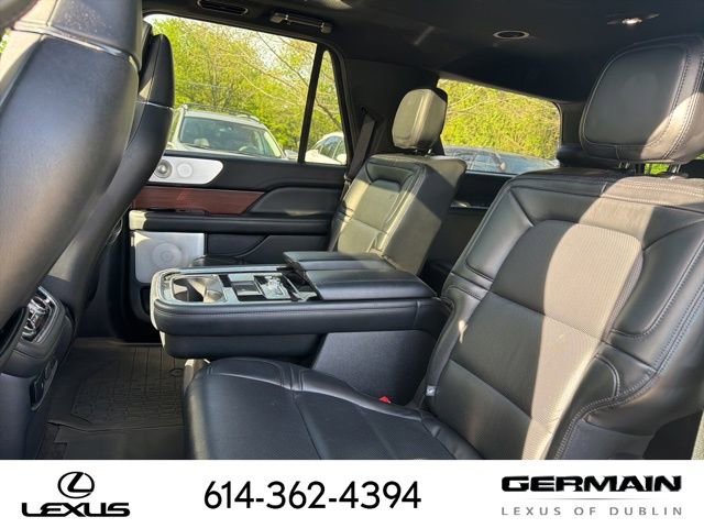 Used 2020 Lincoln Navigator Reserve w/ Luxury Package AWD/4WD image 13