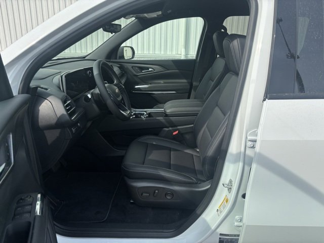 New 2026 Chevrolet Traverse LT w/ Driver Confidence Package image 11