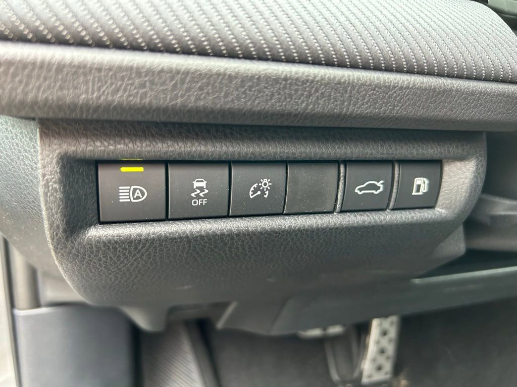 Certified 2025 Toyota Camry SE image 18