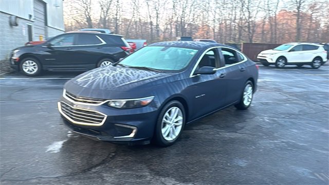 Used 2018 Chevrolet Malibu LT image 2