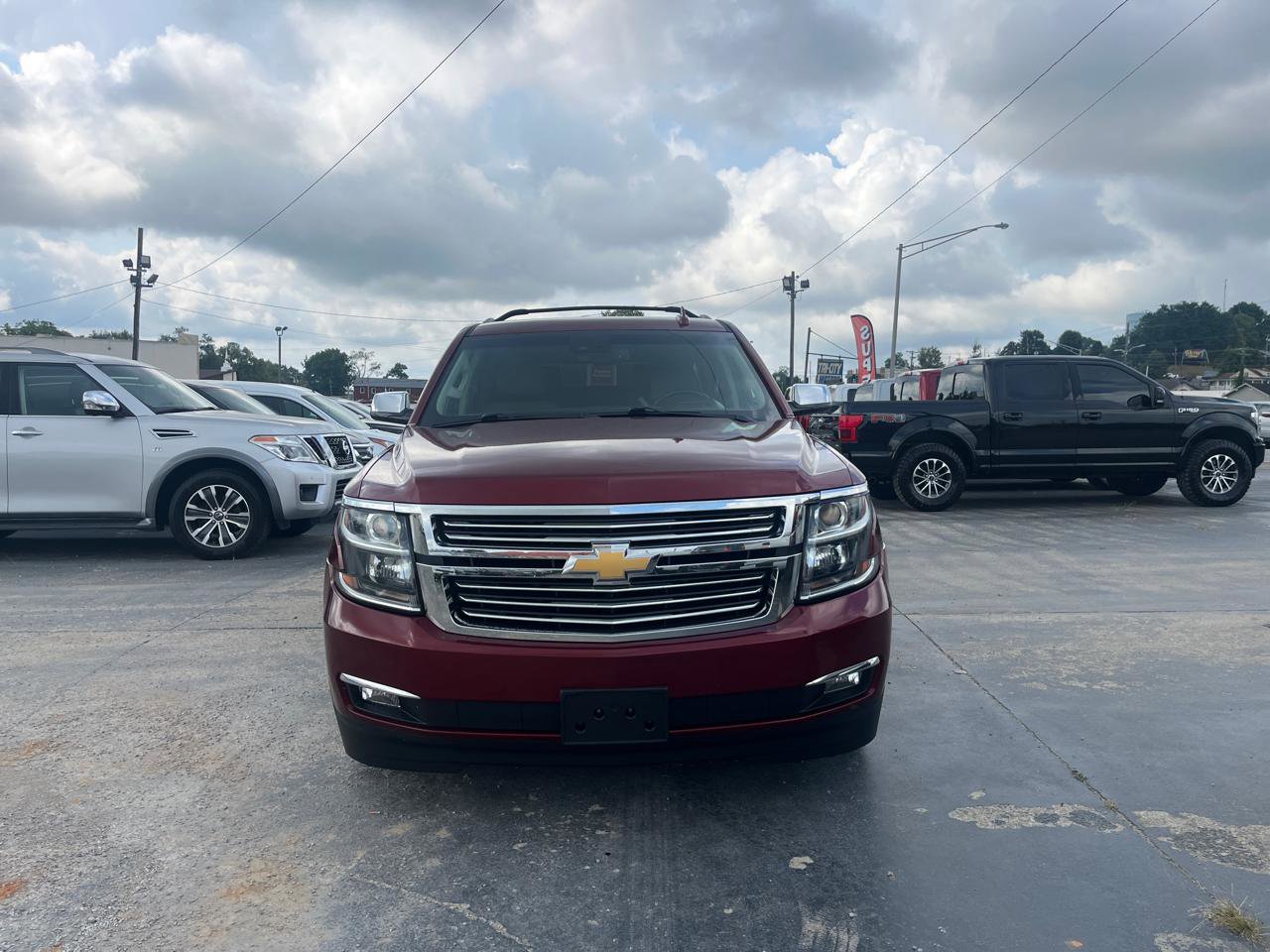 Used 2020 Chevrolet Suburban Premier AWD/4WD image 8