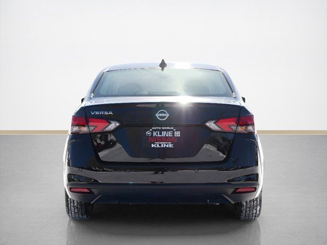 New 2025 Nissan Versa SV w/ Trunk Package image 3