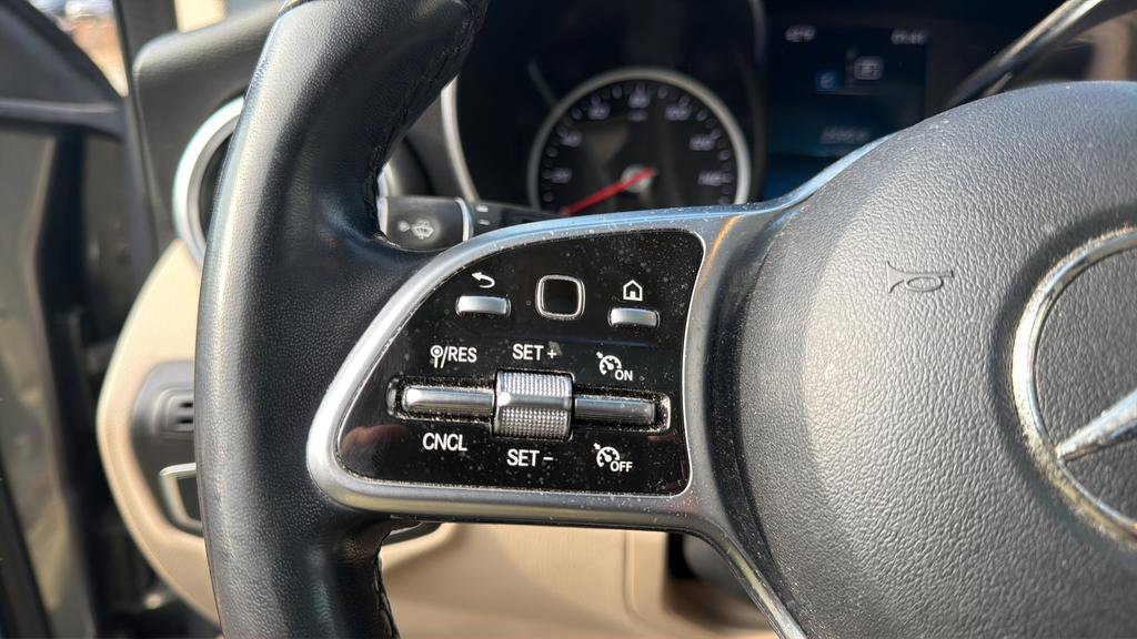 Used 2022 Mercedes-Benz GLC 300 4MATIC image 22