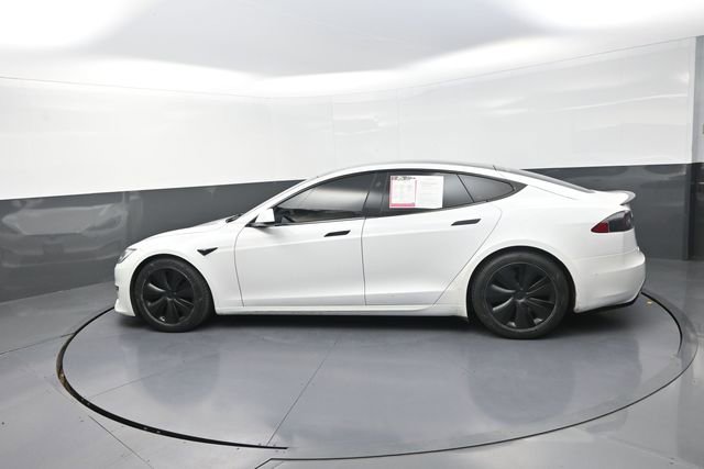 Used 2022 Tesla Model S image 3