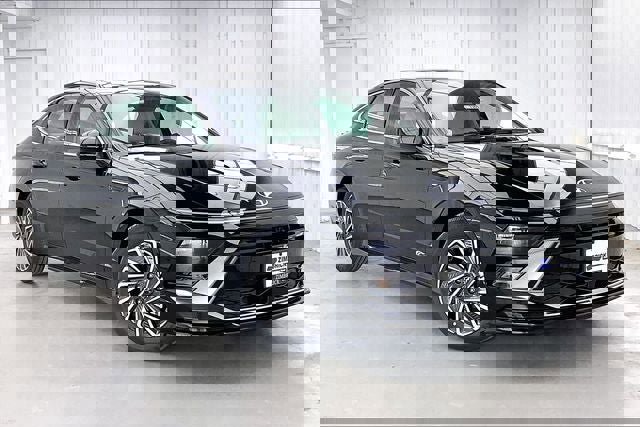 New 2026 Hyundai Sonata SEL image 1