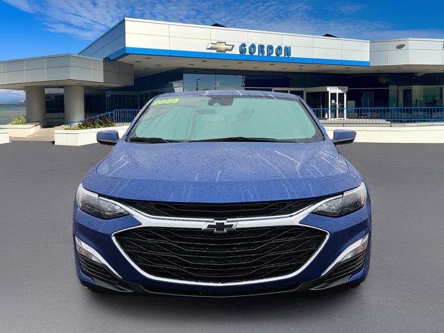 Used 2023 Chevrolet Malibu RS image 2
