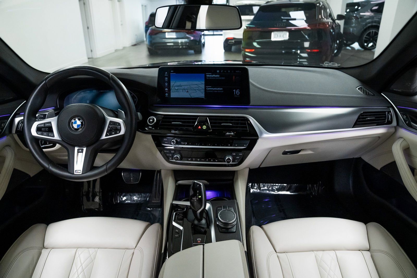 Used 2023 BMW M550i xDrive w/ Parking Assistance Package image 9