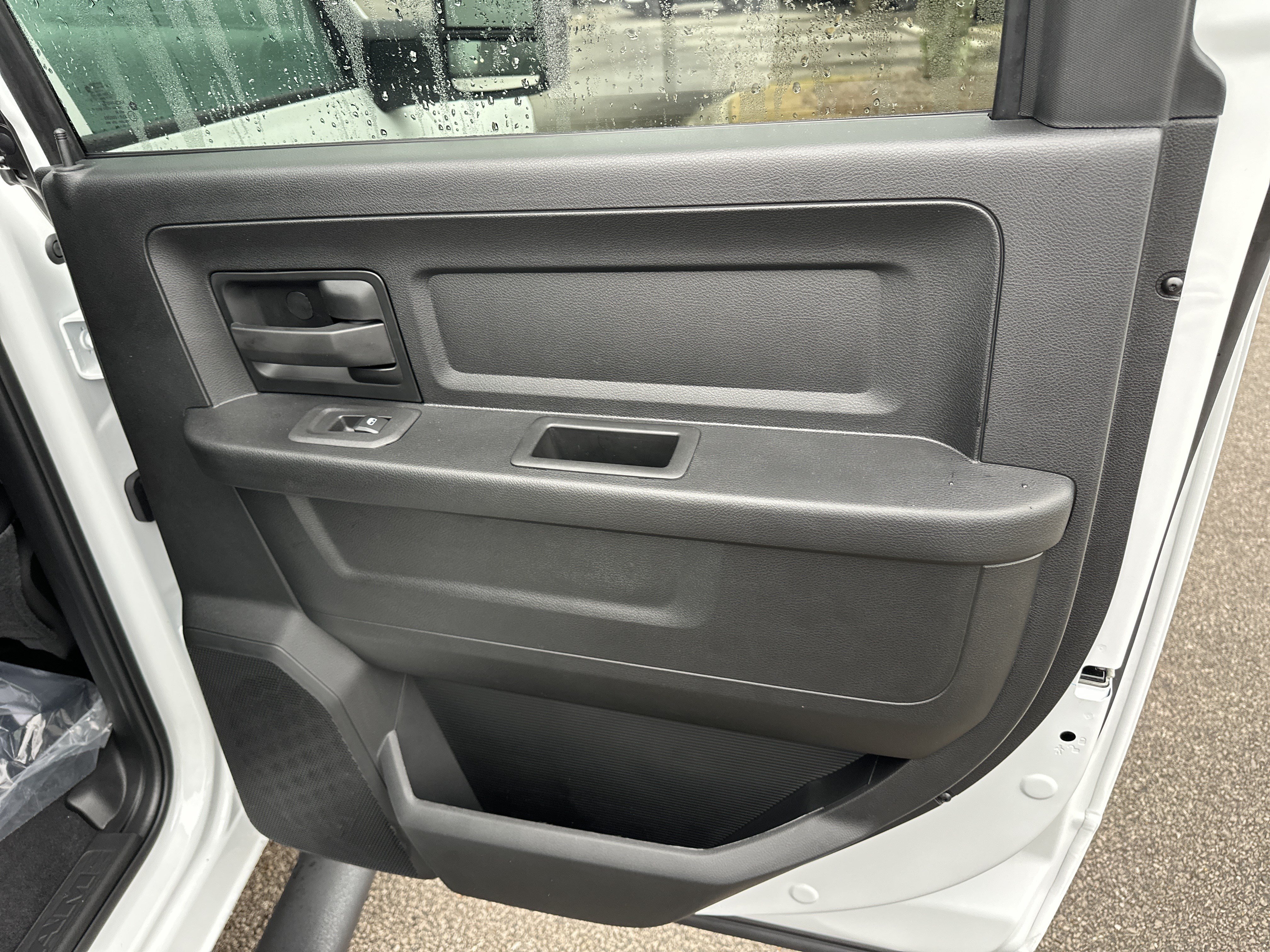 New 2026 RAM 2500 Tradesman AWD/4WD image 16