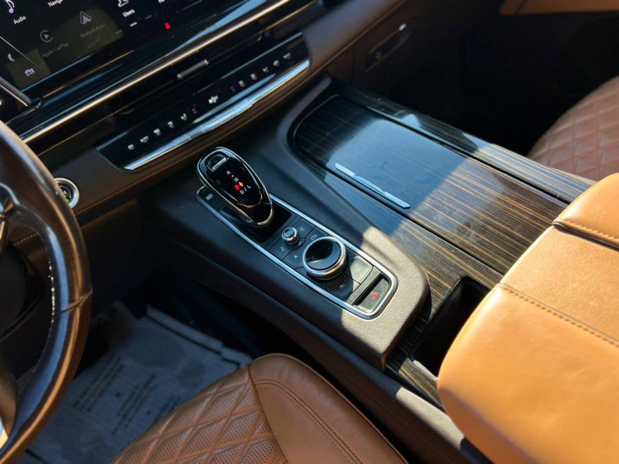 Used 2021 Cadillac Escalade Sport w/ Driver Assist Tech Package image 32