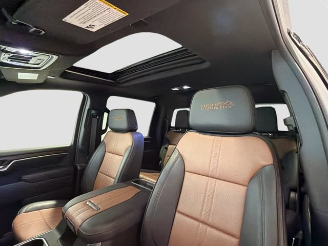 Certified 2025 Chevrolet Silverado 3500 High Country w/ High Country Premium Package AWD/4WD image 19