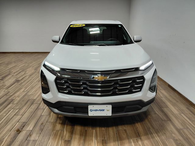 Used 2026 Chevrolet Equinox LT AWD/4WD image 14