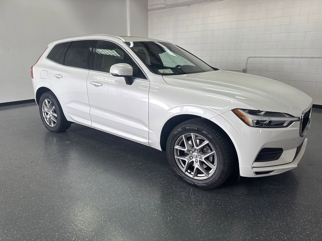 Used 2020 Volvo XC60 T5 Momentum AWD/4WD image 2