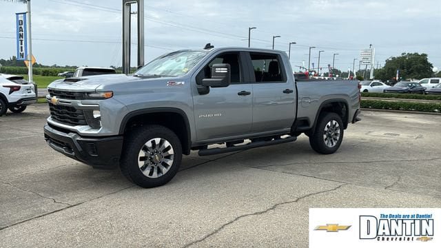 Used 2026 Chevrolet Silverado 2500 Custom w/ Custom Value Package AWD/4WD image 3