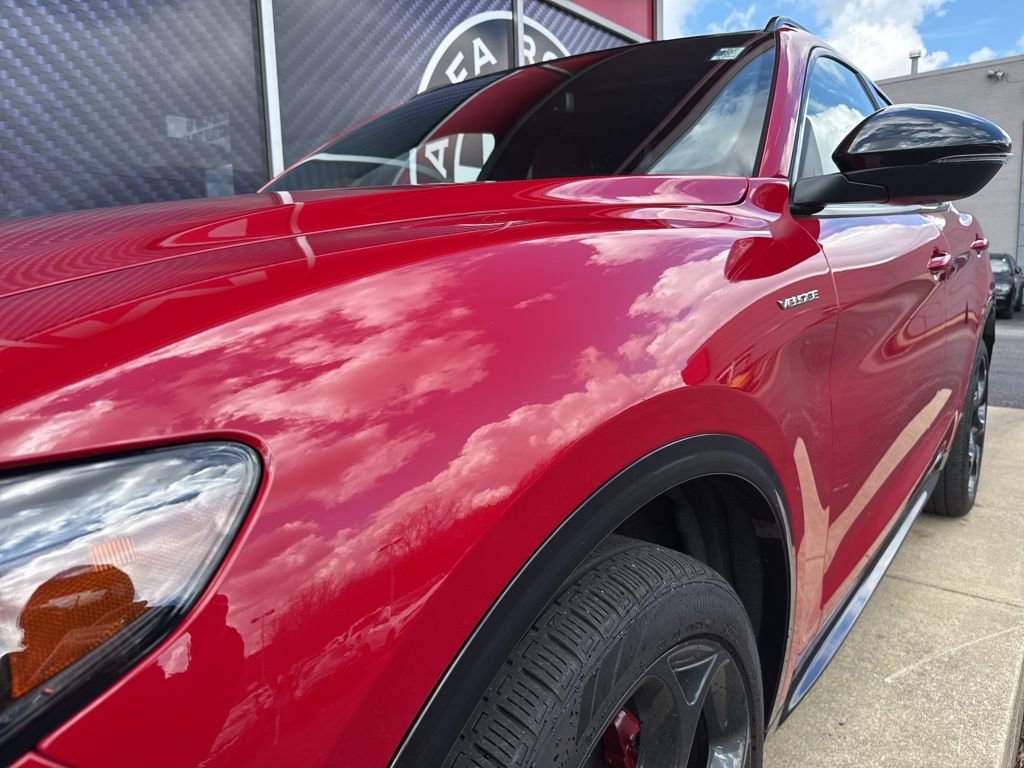 Used 2024 Alfa Romeo Stelvio Veloce image 17