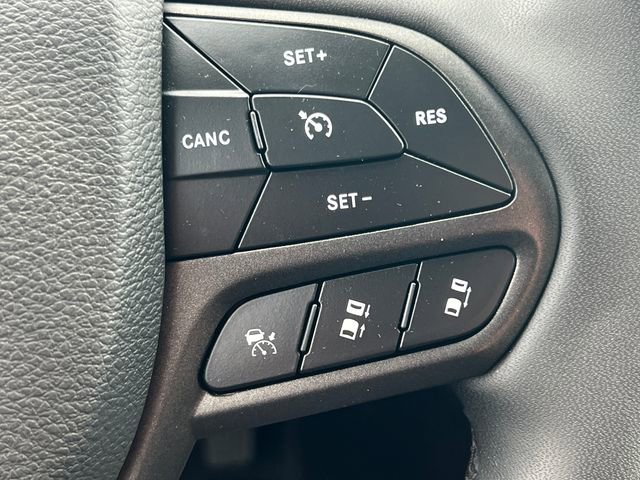 Used 2022 Jeep Cherokee Trailhawk w/ Trailhawk Elite Value Package image 25