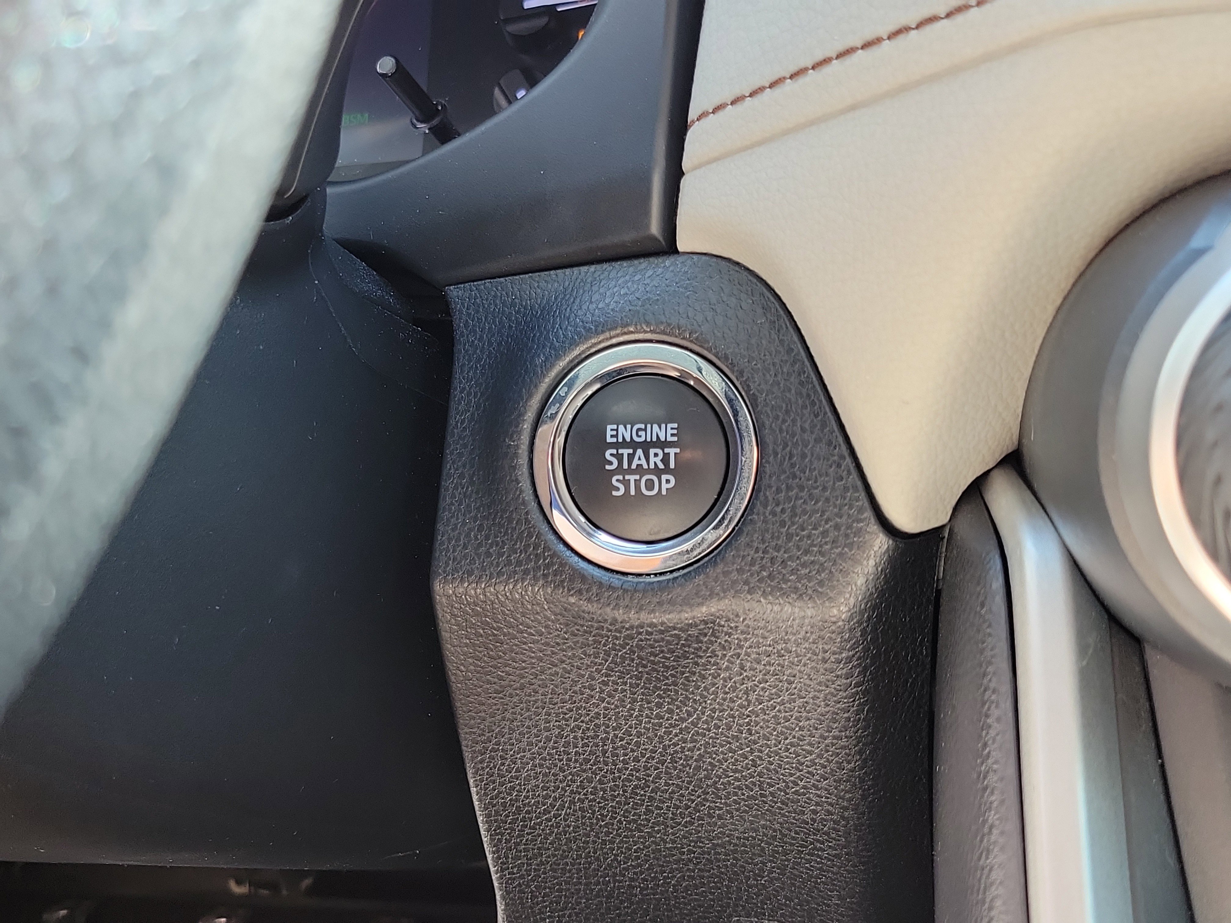 Certified 2023 Toyota RAV4 XLE w/ Convenience Package FWD image 23