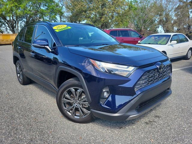 Certified 2025 Toyota RAV4 Limited w/ Advanced Technology Package image 8