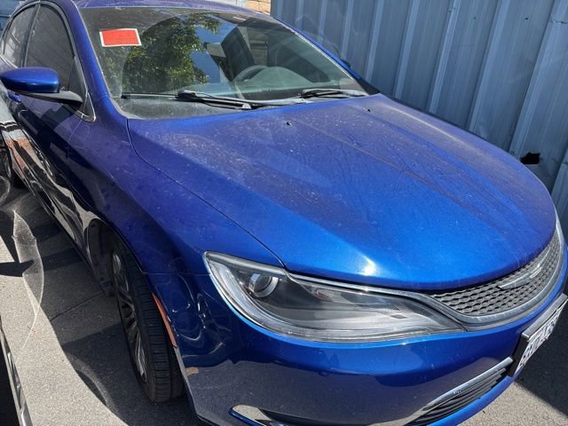Used 2015 Chrysler 200 Limited w/ Convenience Group FWD image 1