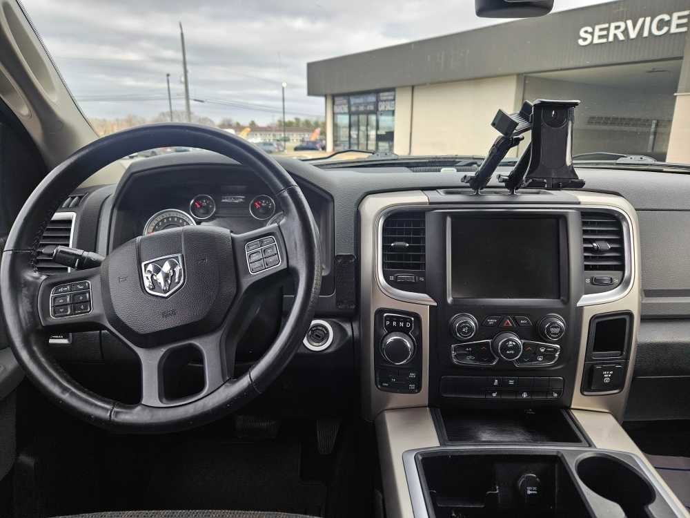 Used 2015 RAM 1500 Outdoorsman image 14