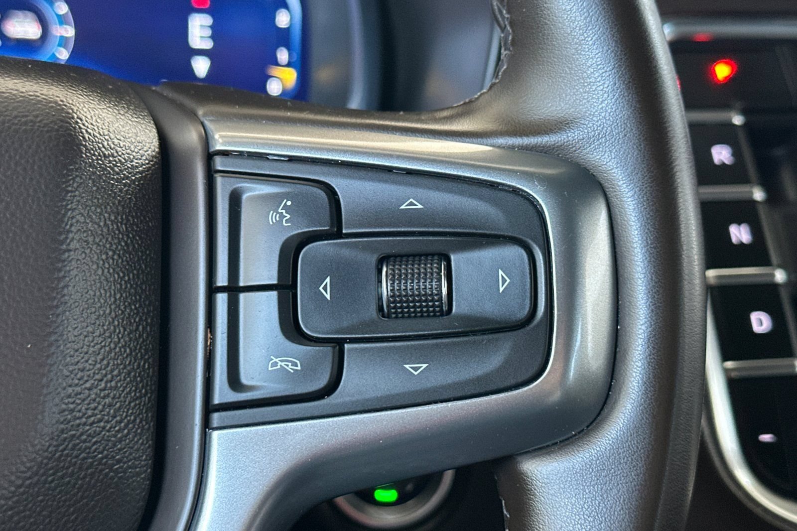 Certified 2024 Chevrolet Tahoe LT AWD/4WD image 35