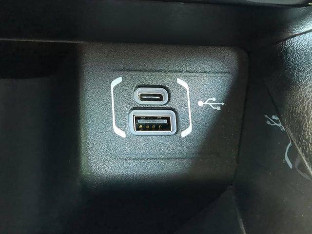Certified 2023 Jeep Compass Latitude w/ Sun and Sound Group AWD/4WD image 26