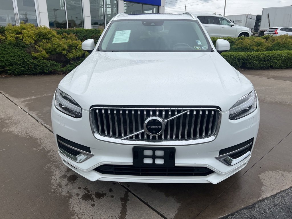Used 2022 Volvo XC90 T6 Inscription w/ Lounge Package image 8