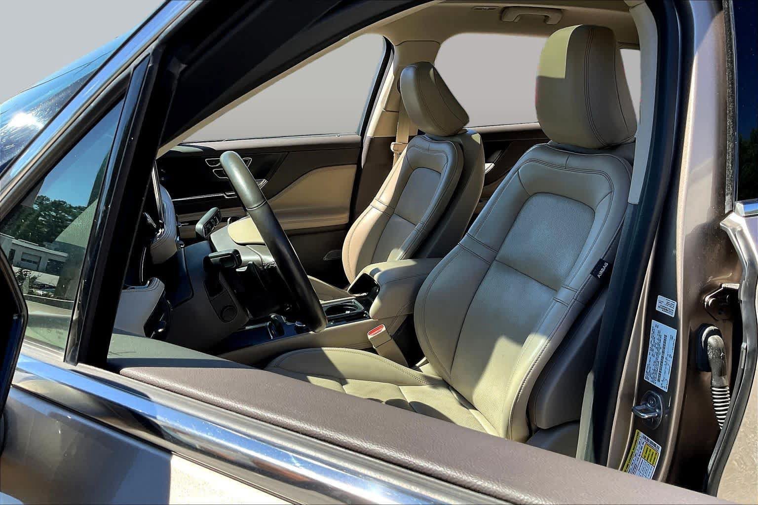 Used 2021 Lincoln Corsair Reserve AWD/4WD image 8