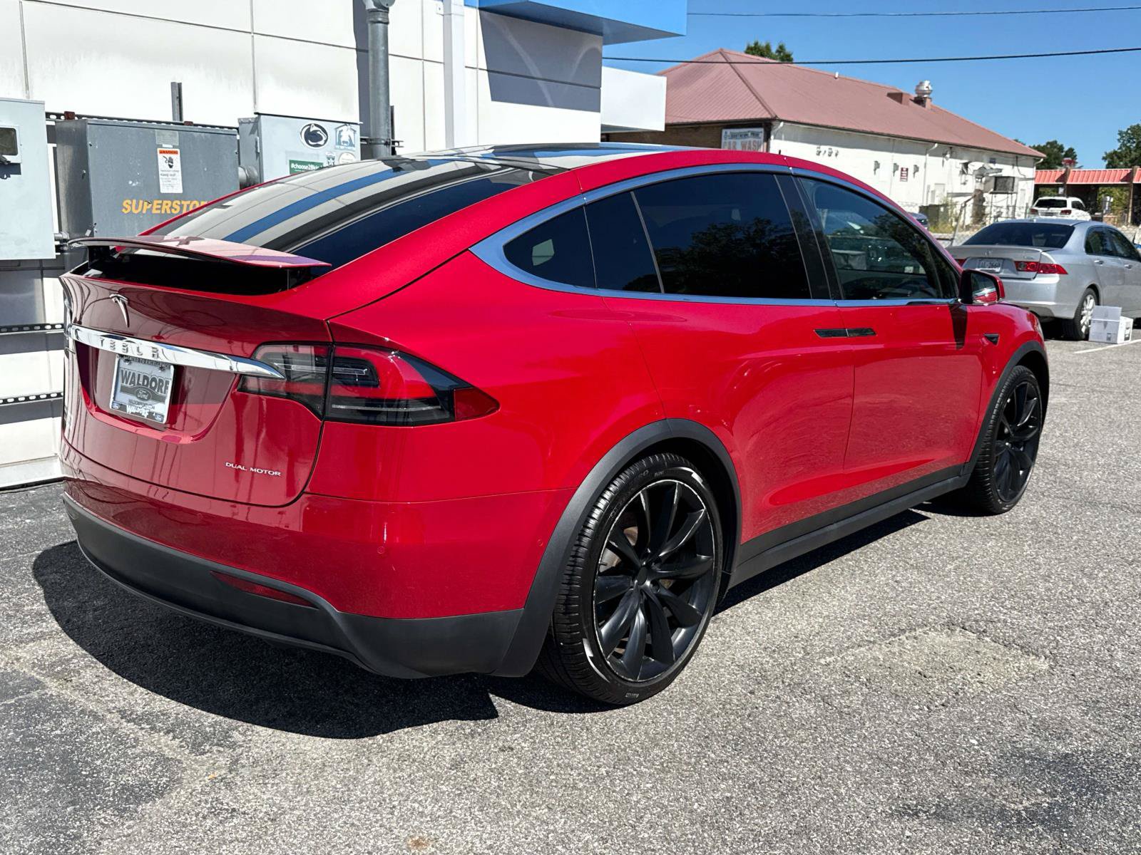 Used 2020 Tesla Model X AWD/4WD image 2